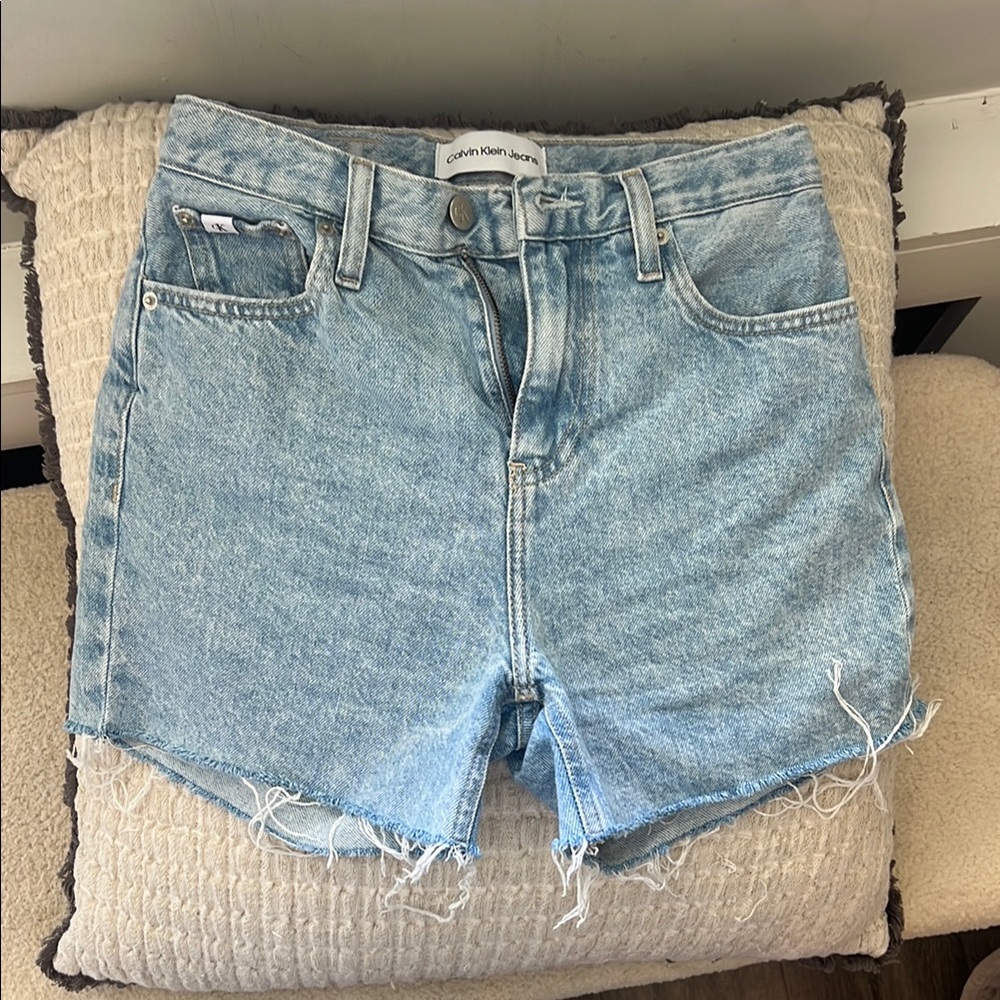 Calvin Klein Blue Jean Shorts High-Waisted Frayed